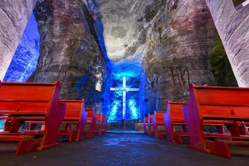 Interieur van de Zoutkathedraal in Zipaquirá, Colombia