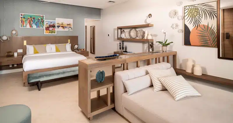 Ruime suite met zithoek bij Sandals Dunn’s River
