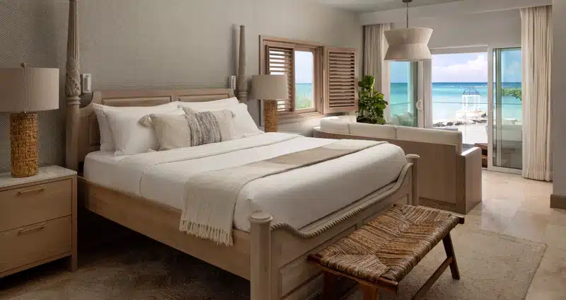 Kamer bij Sandals Montego Bay met natuurlijk interieur
