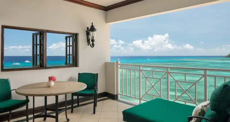 Balkon met zeezicht bij Sandals Royal Plantation