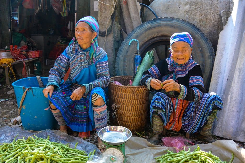 Twee vrouwen van de Giay minderheid in Vietnam