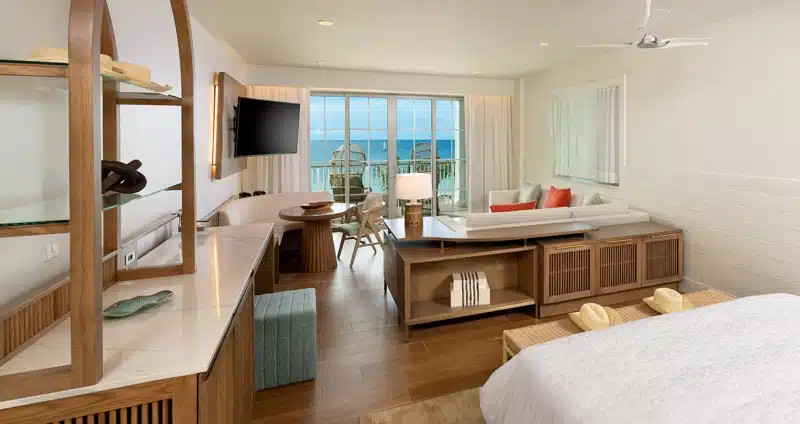 Moderne suite met zeezicht en zithoek in Jamaica