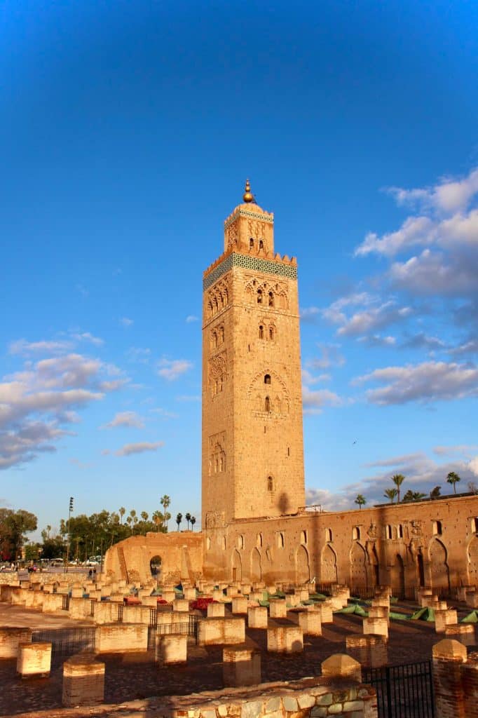 Minaret van de Koutoubia moskee in Marrakech, Marokko