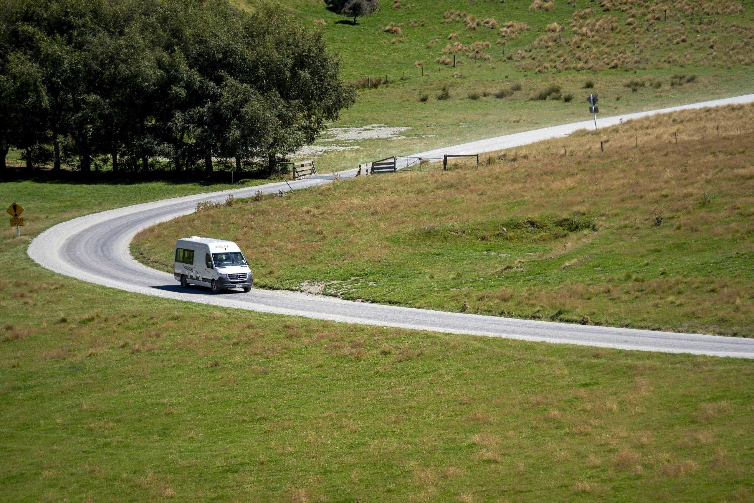 Mighty Campers Deuce rijdt door groene vallei